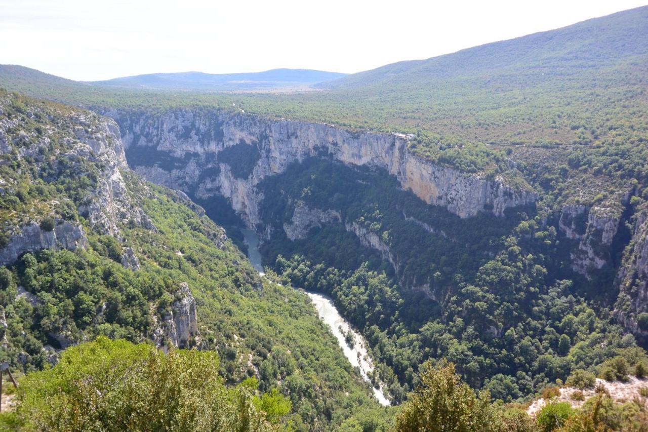 Verdon Appartement Notre "Chez Vous" エギュイーヌ エクステリア 写真