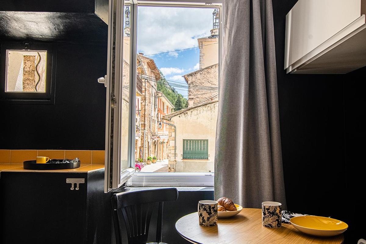 Verdon Appartement Notre "Chez Vous" エギュイーヌ エクステリア 写真
